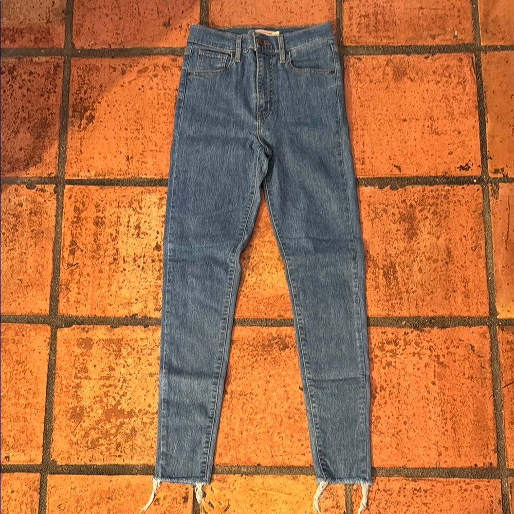 Levi’s Mile High Super Skinny Jeans